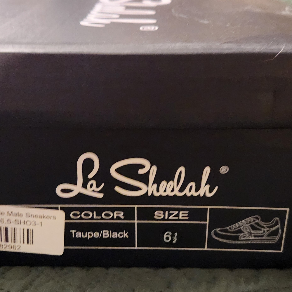 La Sheelah Taupe and Black Sneakers